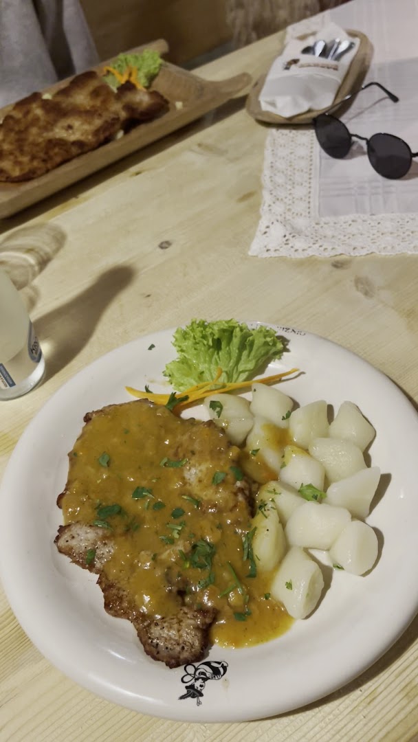 Bąkowo Zohylina Niźnio: appetizing photo of restaurant meal