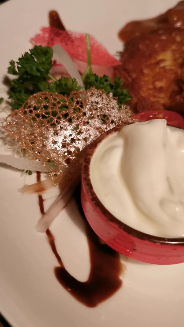 Góralska Kryjówka: appetizing food presentation