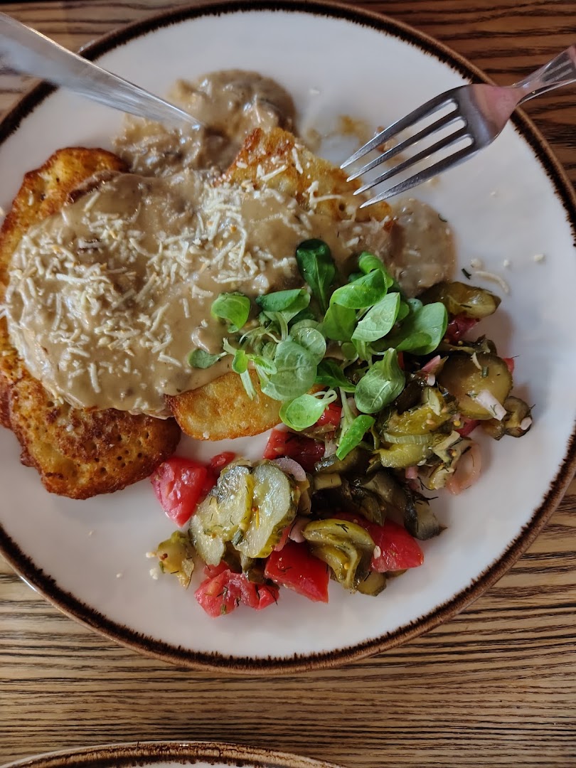 Karczma Zapiecek: appetizing photo of restaurant food
