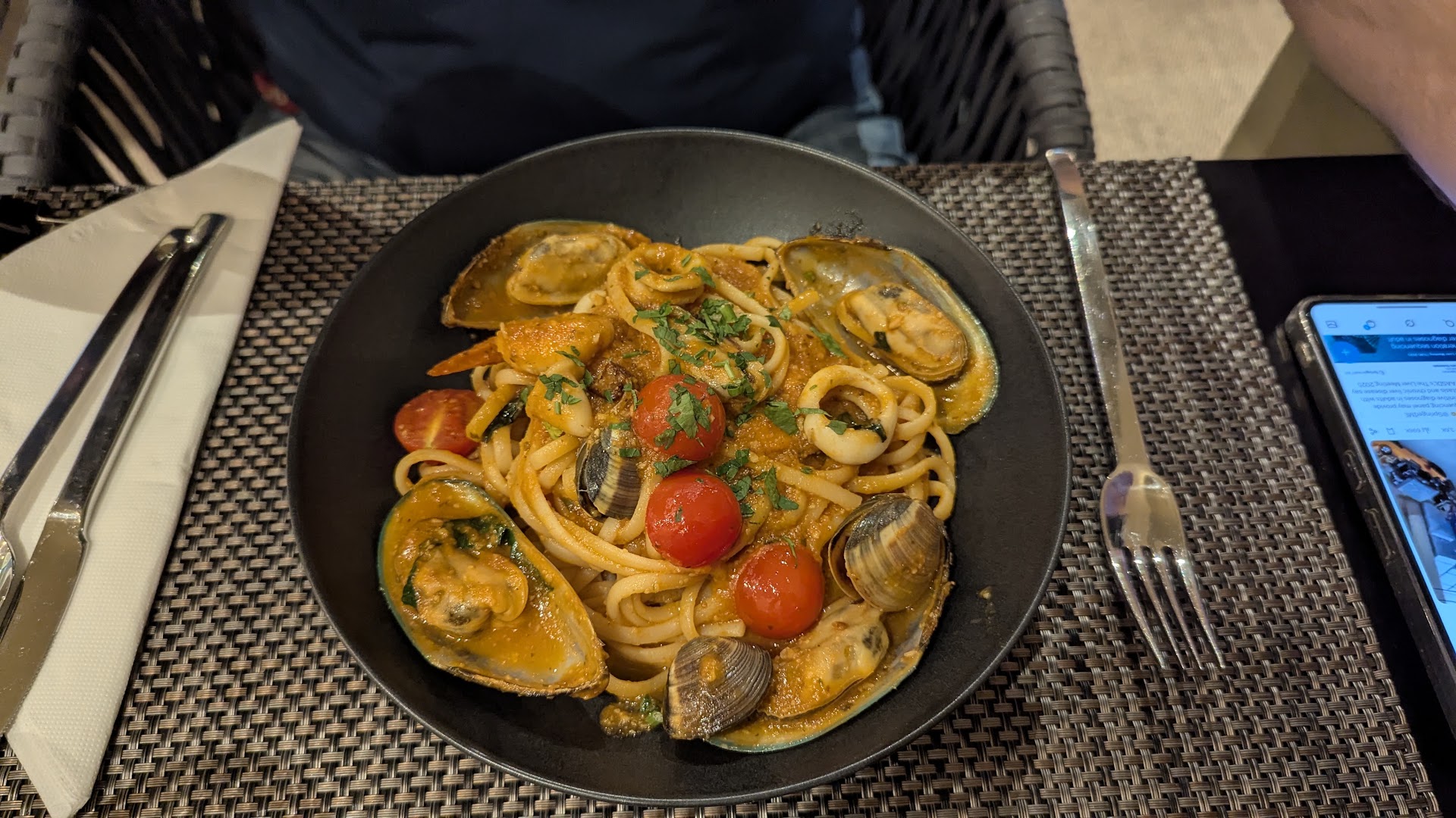 Italian Republic (Guia): appetizing photo of seafood pasta