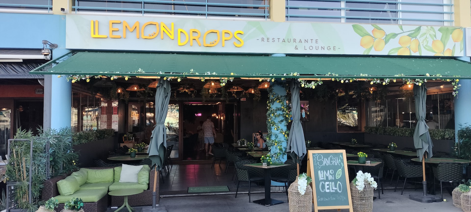 LemonDrops: clear, inviting exterior restaurant shot
