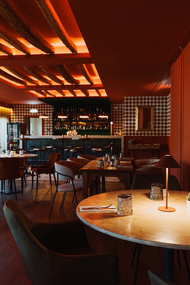 Tascaria de São Rafael: high quality interior atmosphere shot
