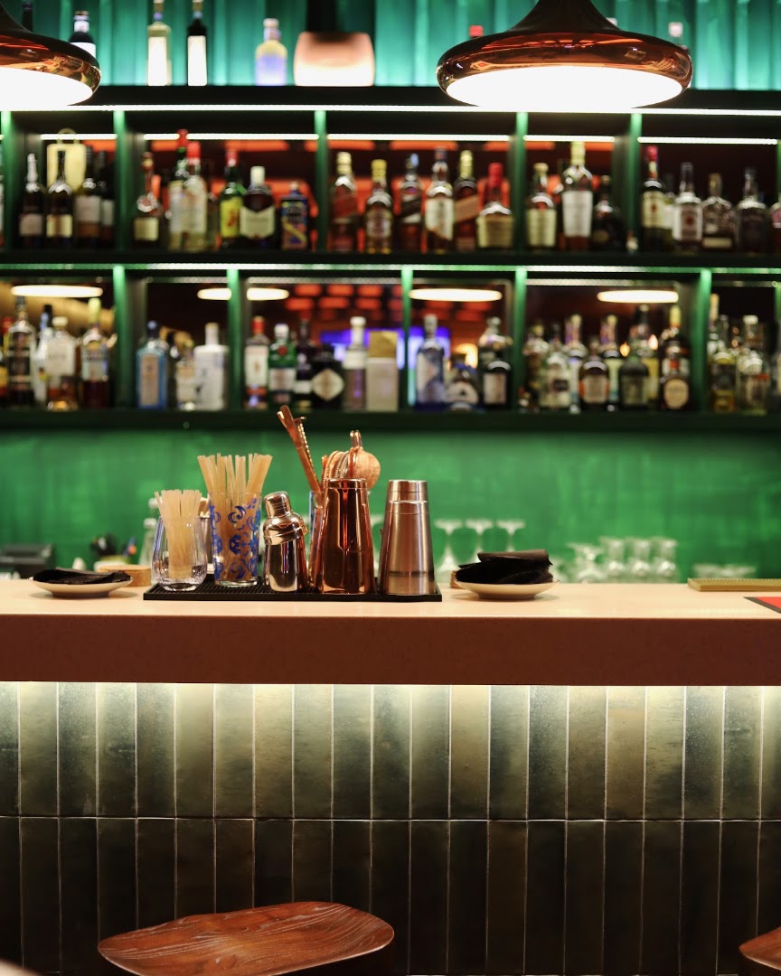 Tascaria de São Rafael: professional shot of bar interior