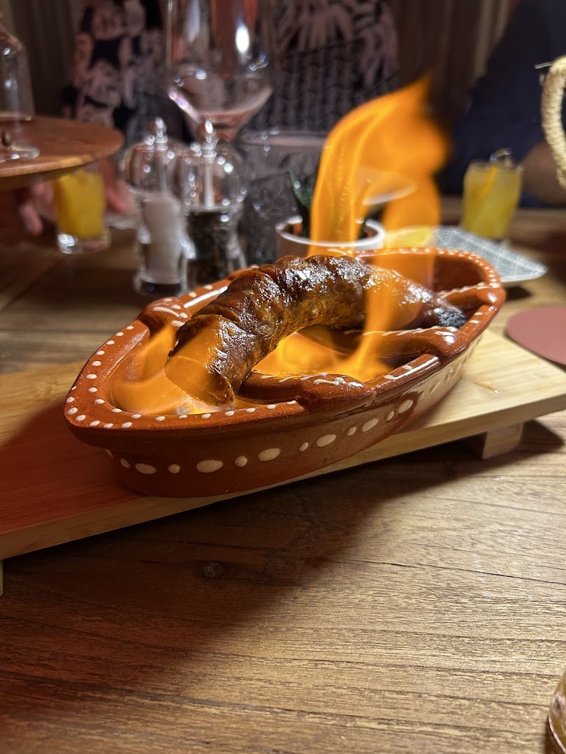 Tascaria de São Rafael: appetizing, high-quality food photo