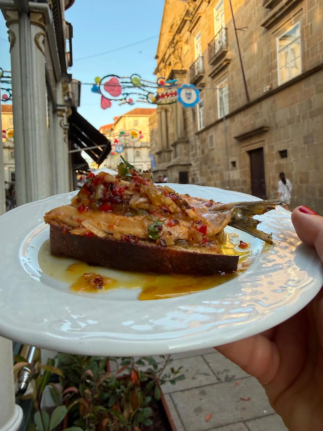 Livraria: appetizing food photo with atmosphere
