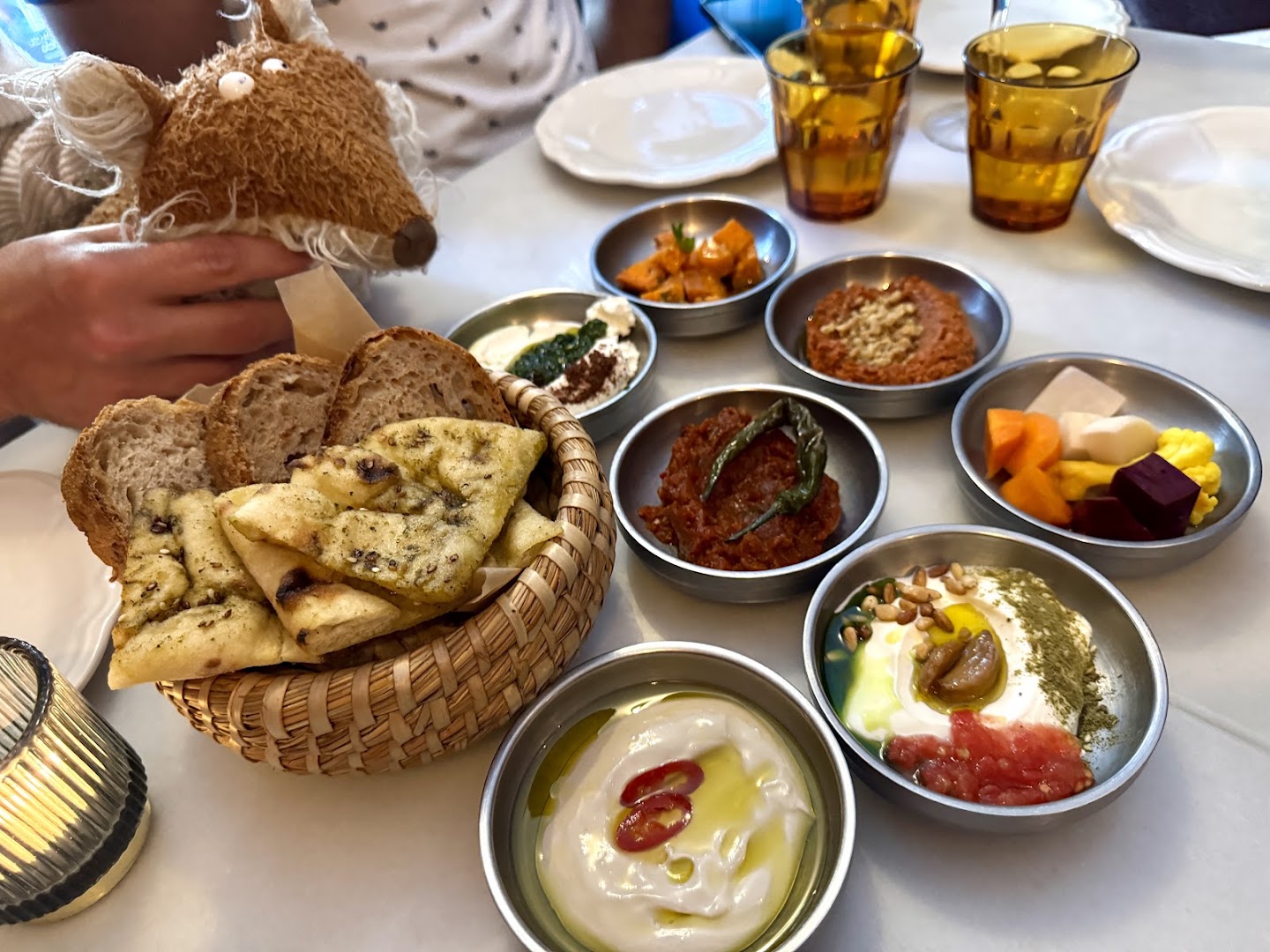 Almina: appetizing food presentation and clear presentation
