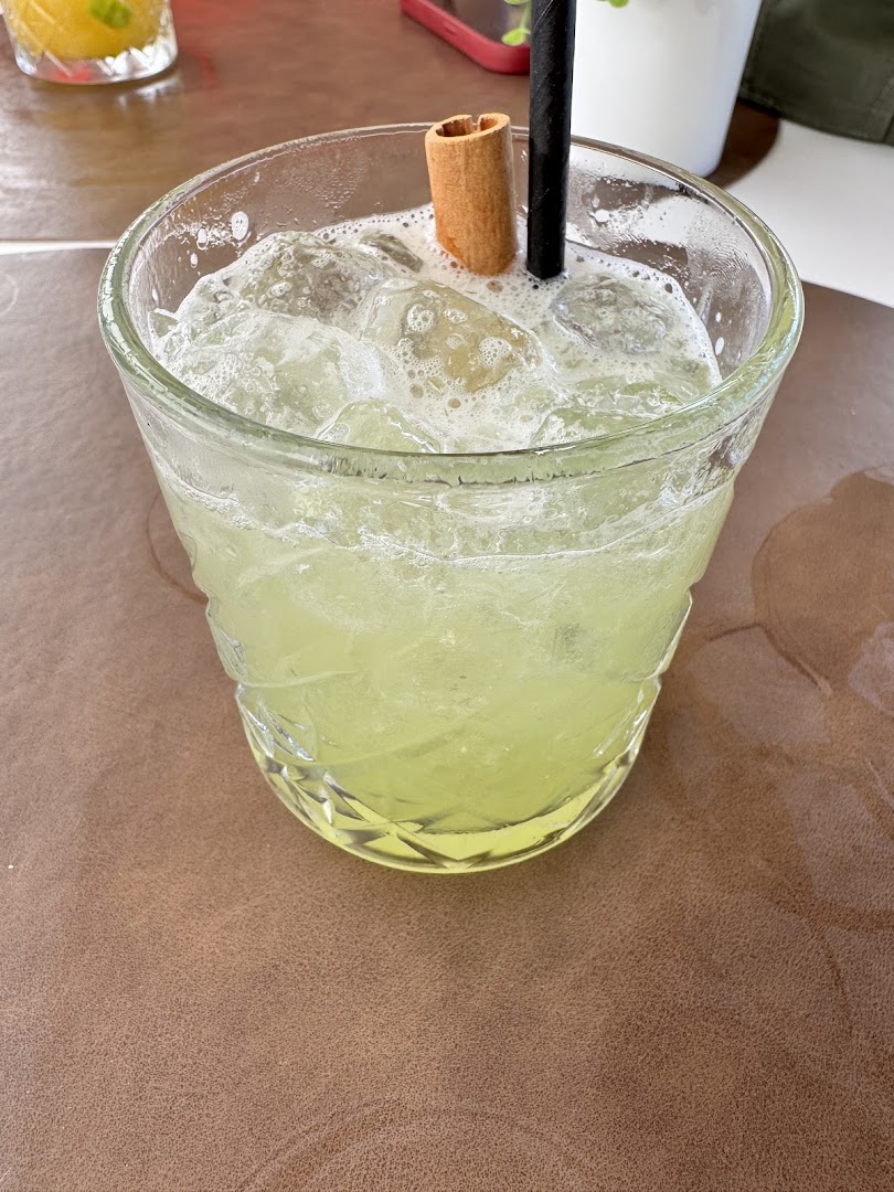 La Giraffa: appetizing photo of a cocktail