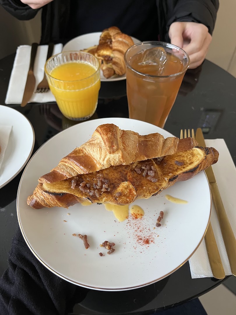 Baretto: appetizing breakfast food photography