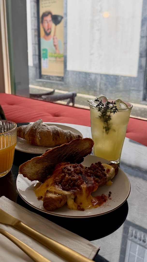 Baretto: appetizing food and drink presentation
