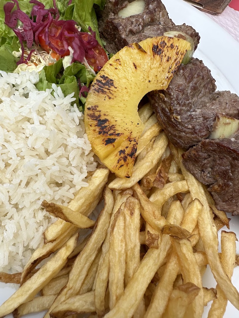 Eh Pá Food: appetizing photo of restaurant meal