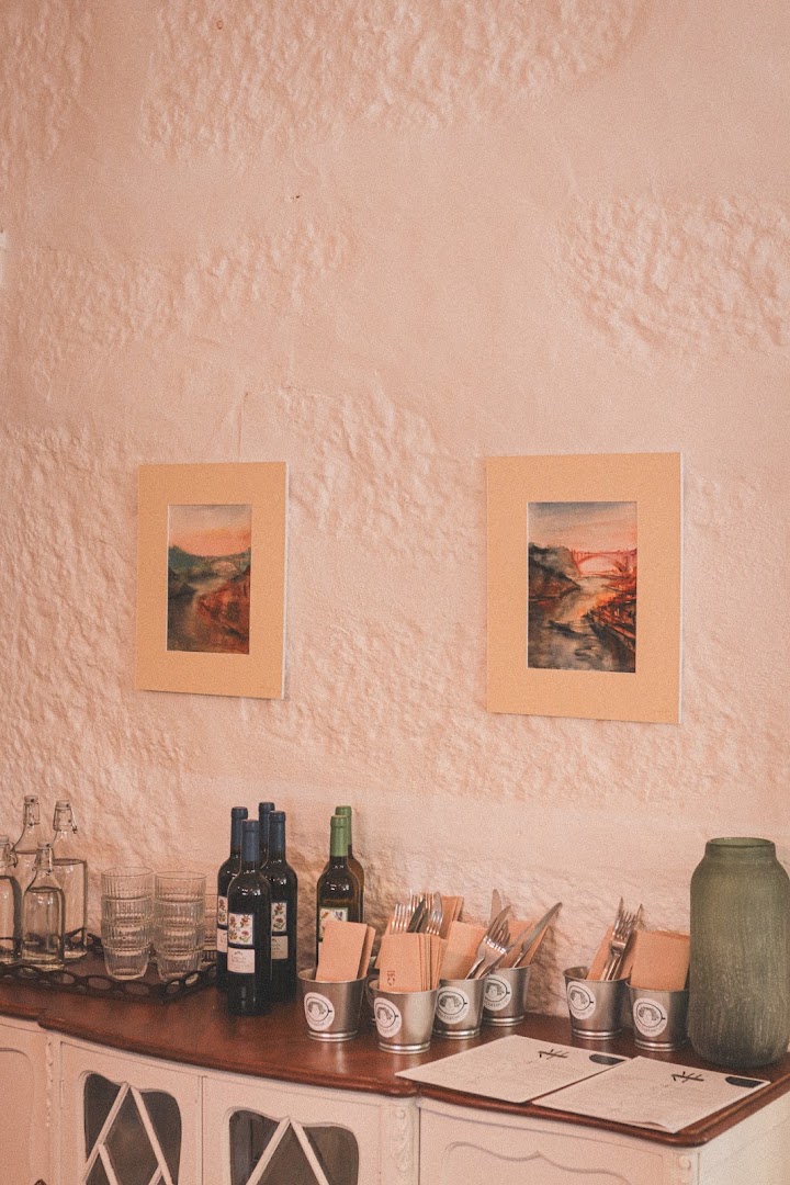 Baco Coffee Lab: pleasant cafe interior atmosphere