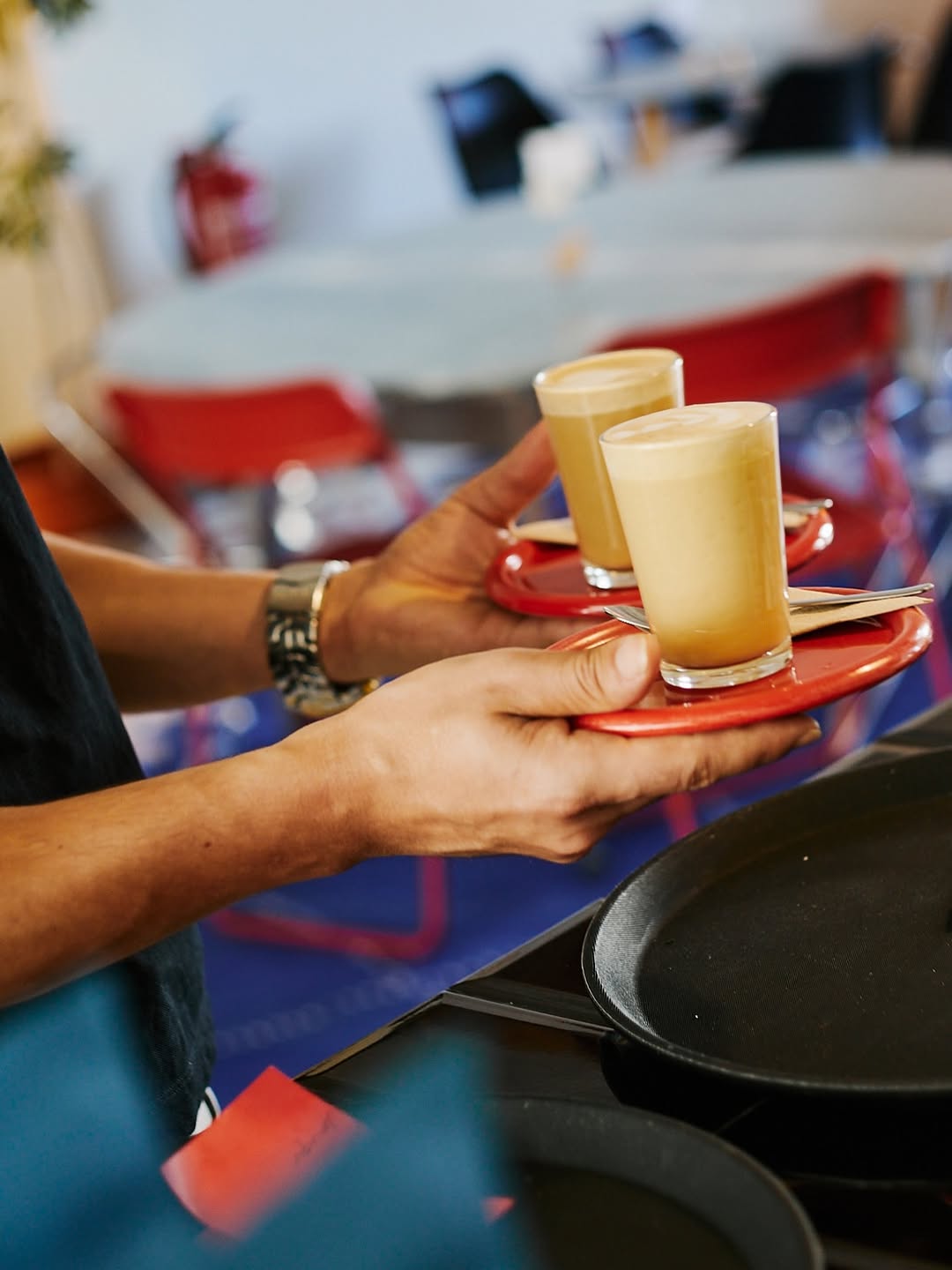 NAVE Food & Drinks: professional shot of served drinks