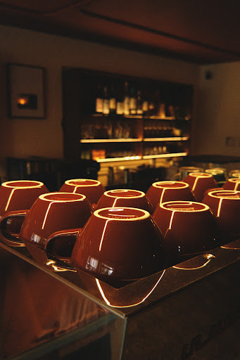 Casa Cê: atmospheric and professional coffee shot