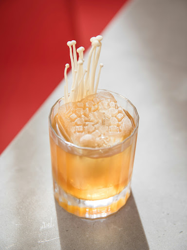 MĀRO: high quality professional cocktail photo