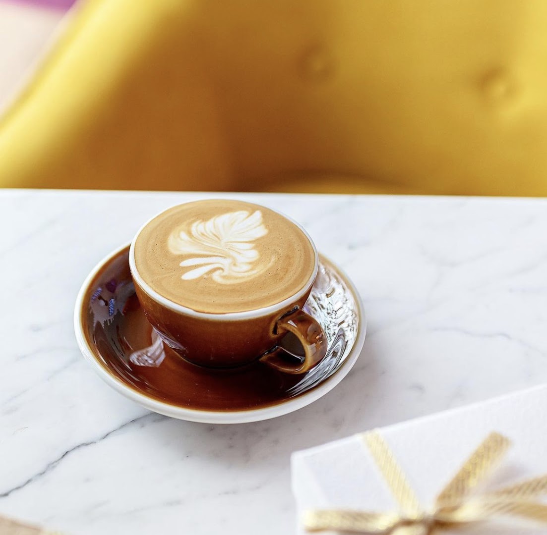 Camels Cafe: high quality professional coffee shot