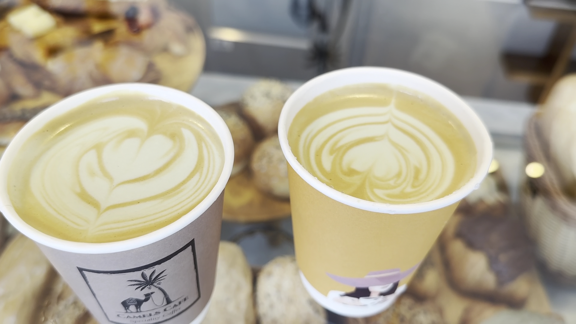 Camels Cafe: appetizing photo of cafe drinks