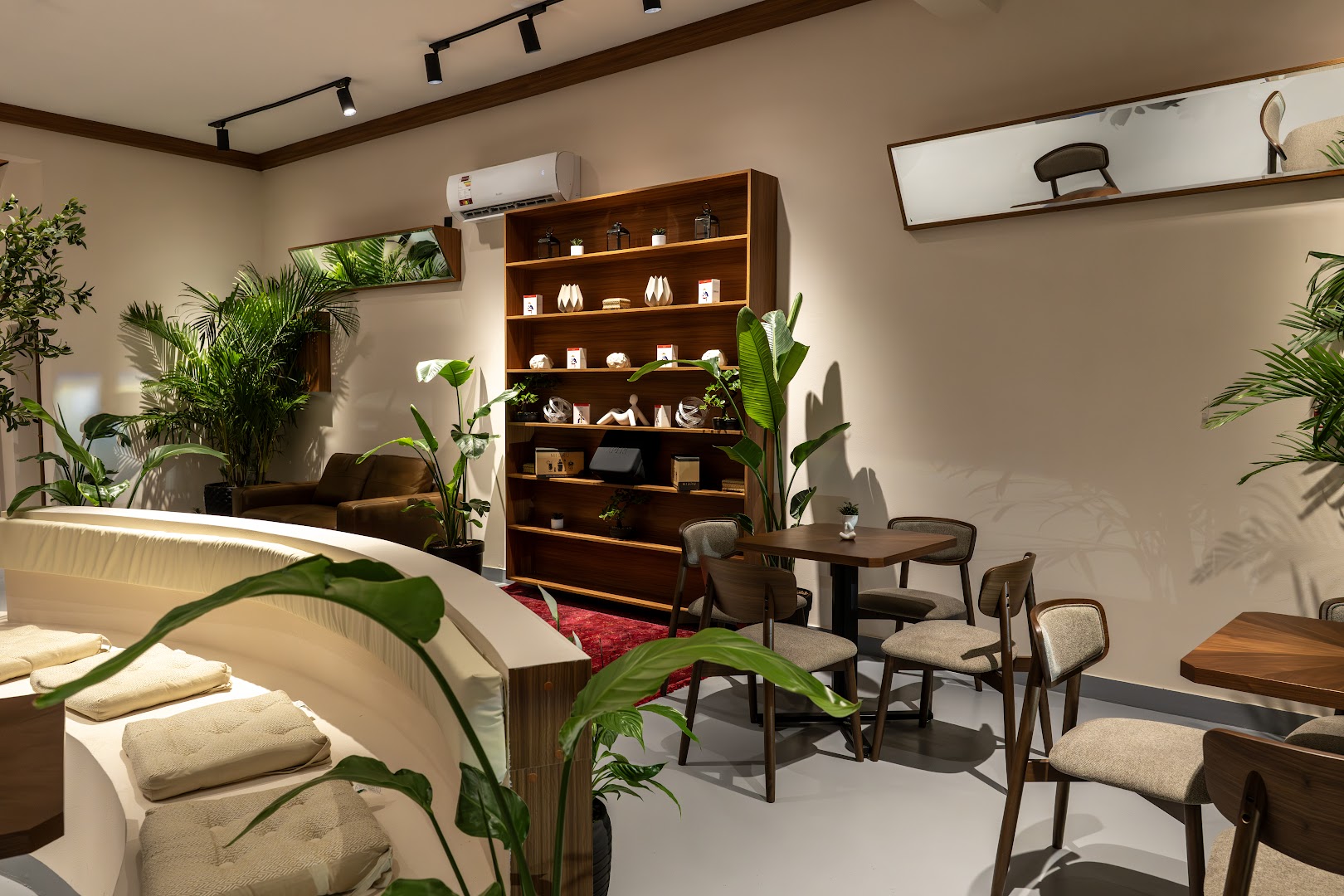 Even Specialty Coffee: professional interior shot of venue