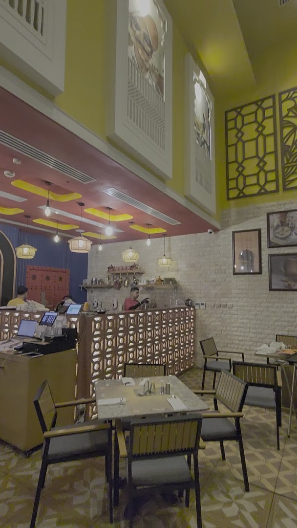 Kana: clear shot of restaurant interior