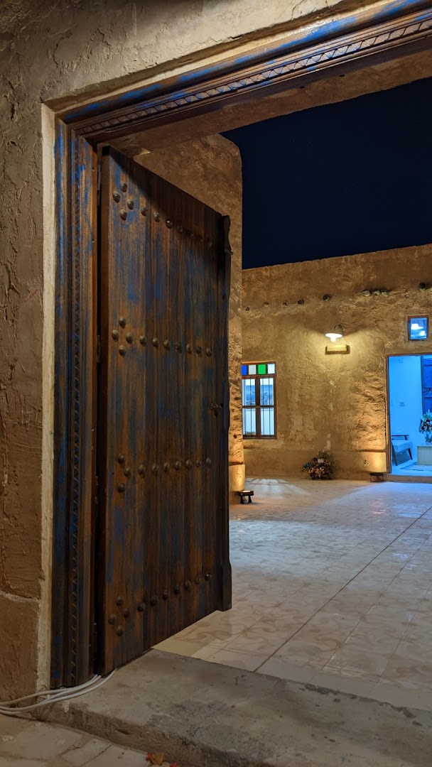 Al Wakra Gallery: atmospheric shot of gallery interior