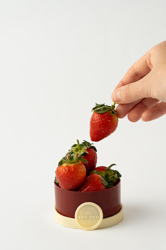 Millie's Cake Shop: professional high quality food photography