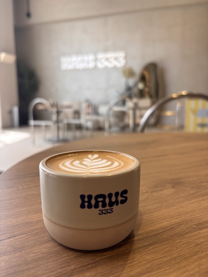 Haus 333: professional, aesthetic, and branded photo