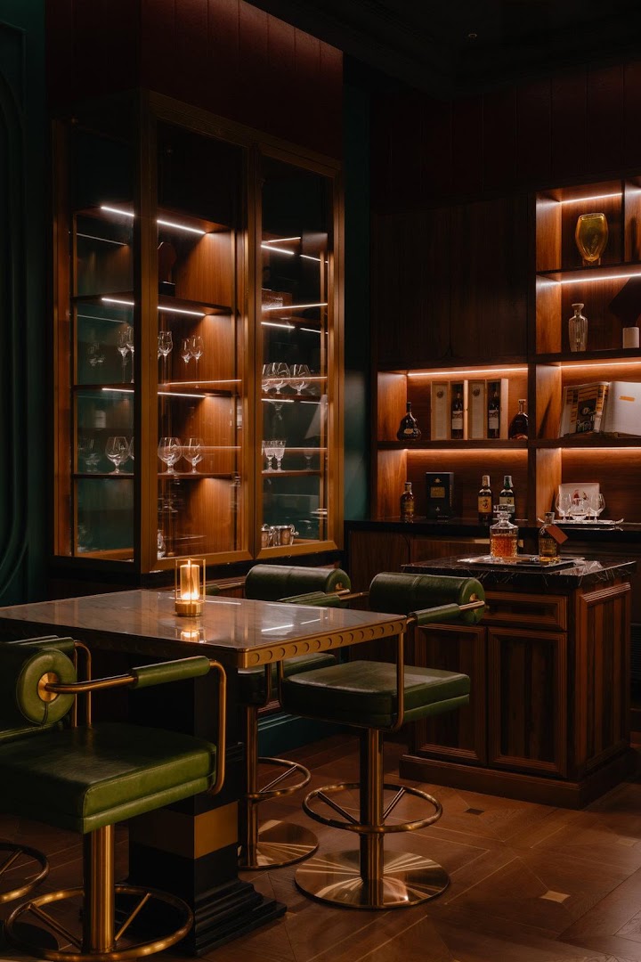 Stoke & Stoker: professional, high-quality interior atmosphere
