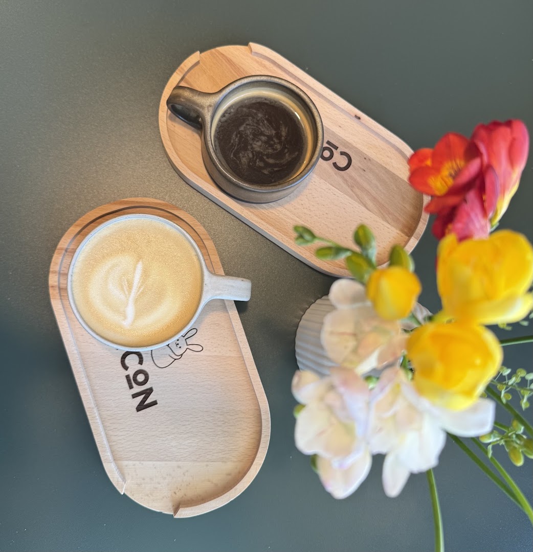 Cocon Specialty Coffee: high quality, aesthetic food photography
