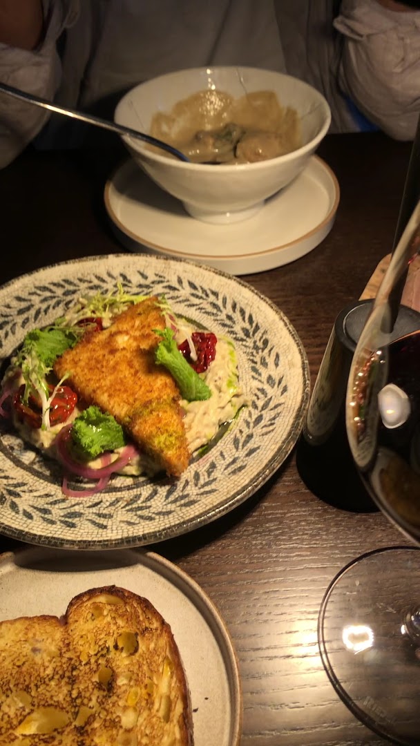 MUST Bistro: appetizing food photography