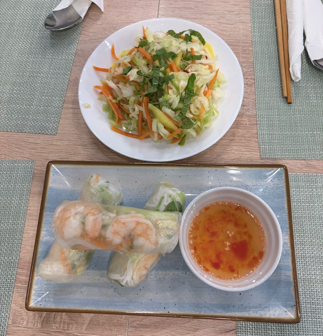 Pho Dee: appetizing photo of restaurant food