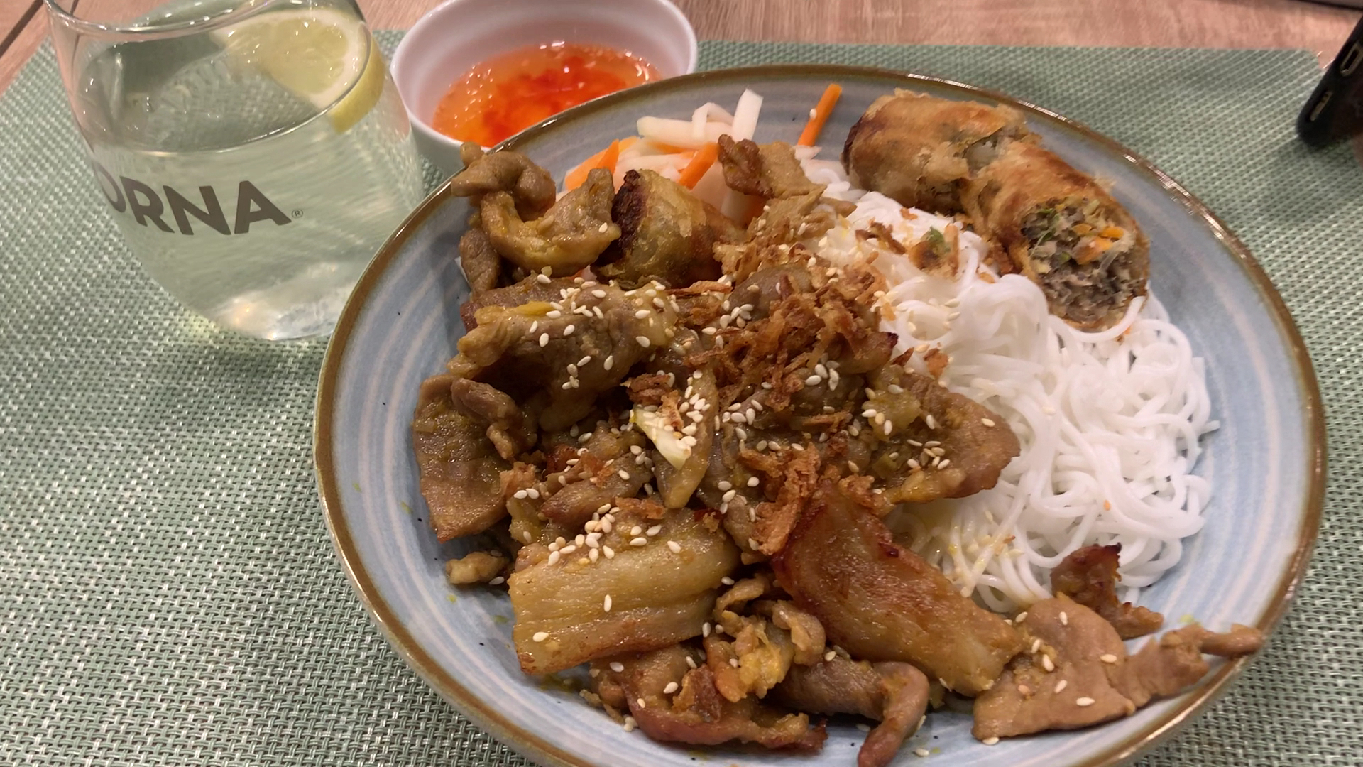 Pho Dee: appetizing photo of restaurant food