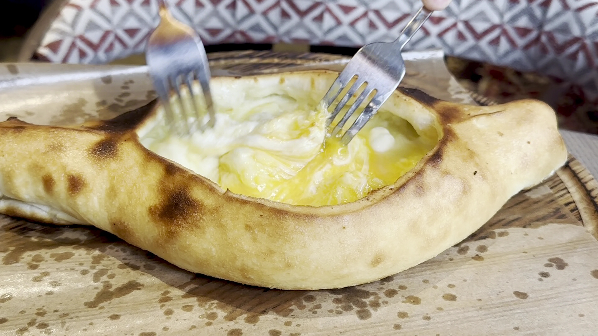 Tbiliso: appetizing photo of traditional food