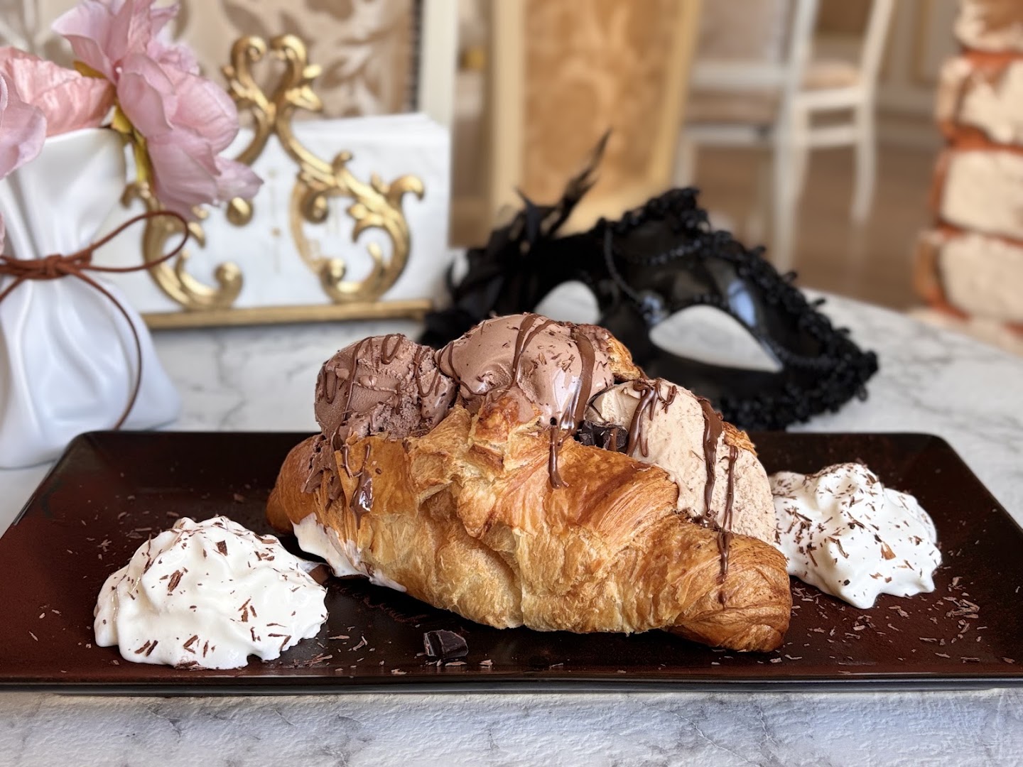 Gondola Delights: appetizing, high-quality food photography