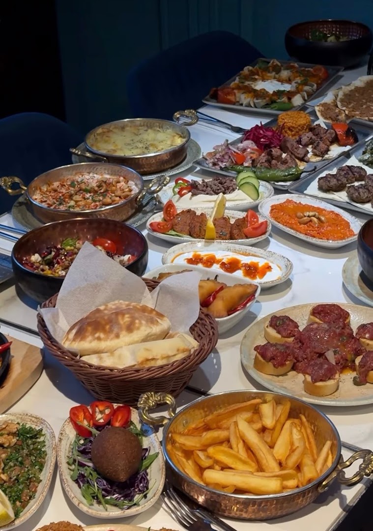 Loqum Turkish Kitchen: appetizing display of restaurant food