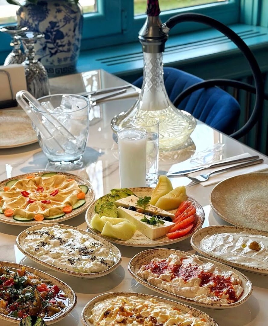 Loqum Turkish Kitchen: appetizing food and professional presentation