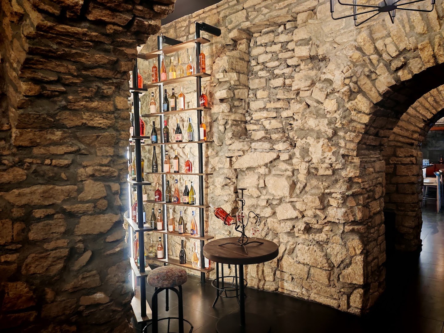 Zestre: attractive interior and atmosphere