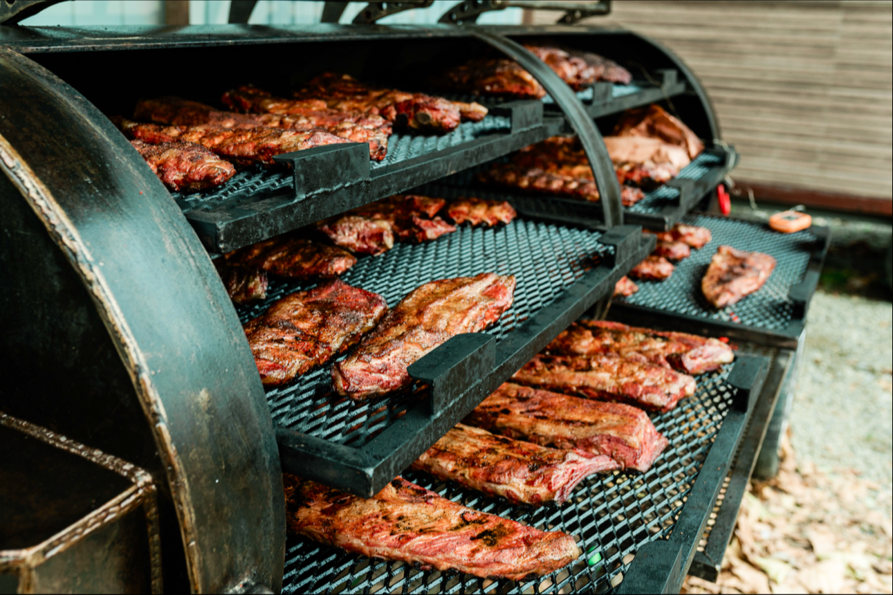 Afumescu: high quality food preparation photo