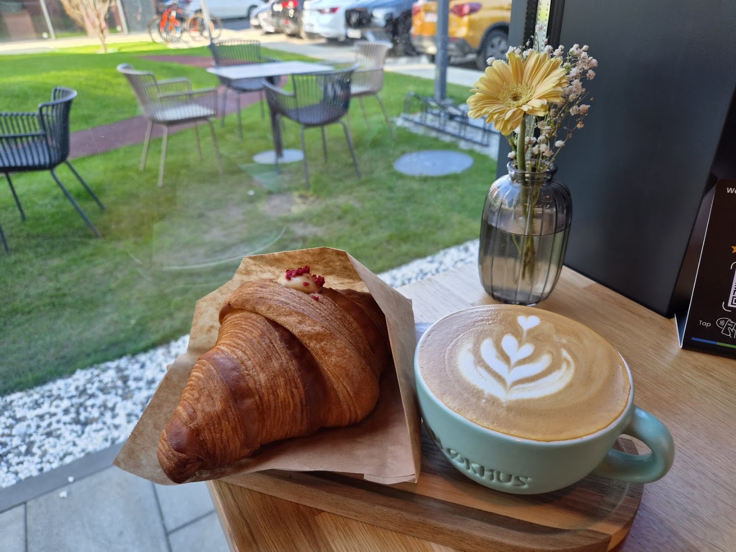 Bløkhus Specialty Coffee: appealing breakfast food and drink