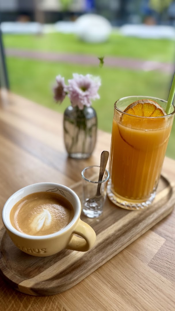 Bløkhus Specialty Coffee: appealing, high-quality breakfast food photo