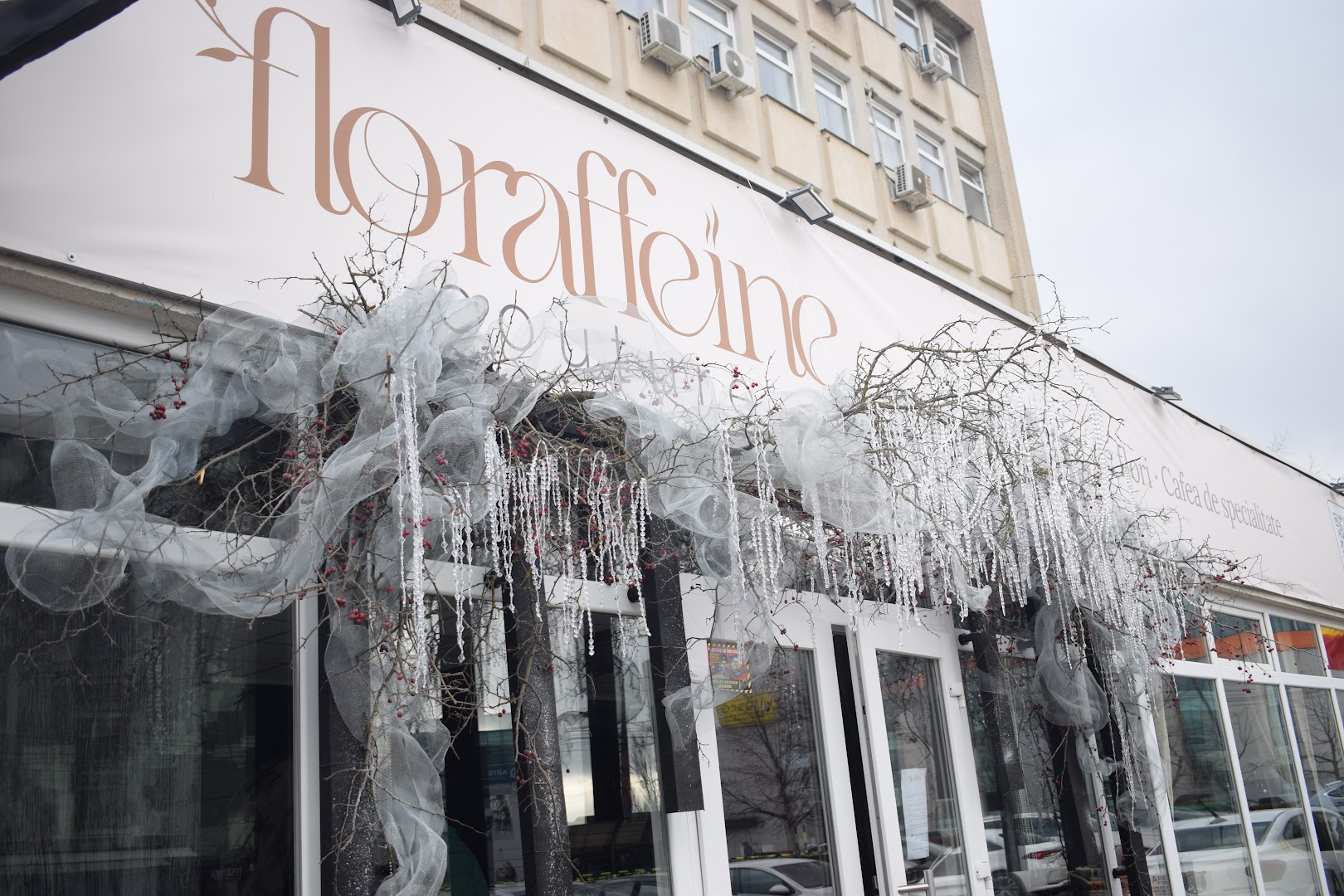 Floraffeine Couture: clear storefront photo of venue
