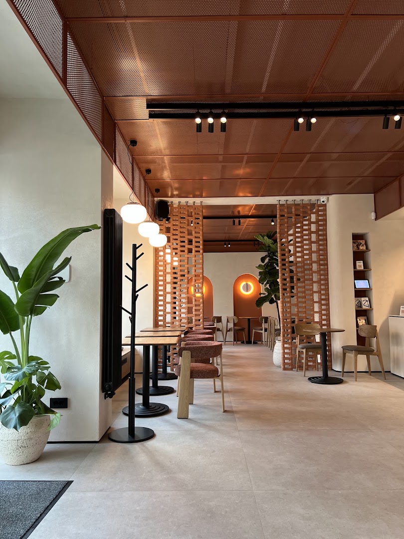 Kuppa: professional interior shot of venue