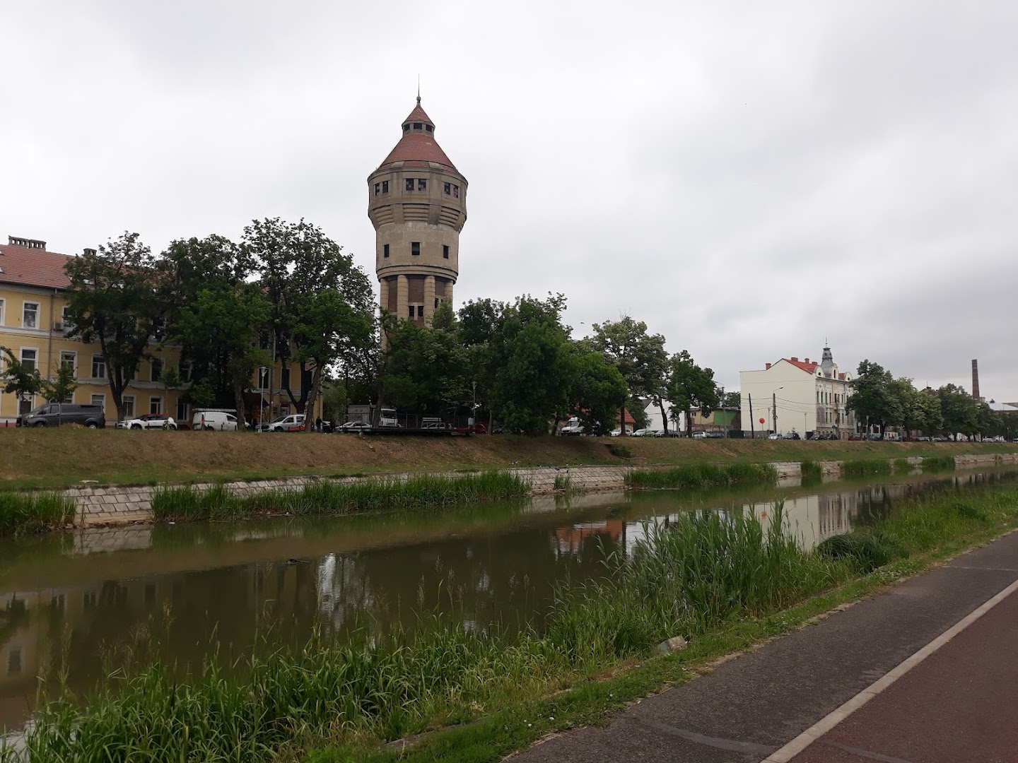 Turnul de Apă Iosefin: clear exterior view of venue
