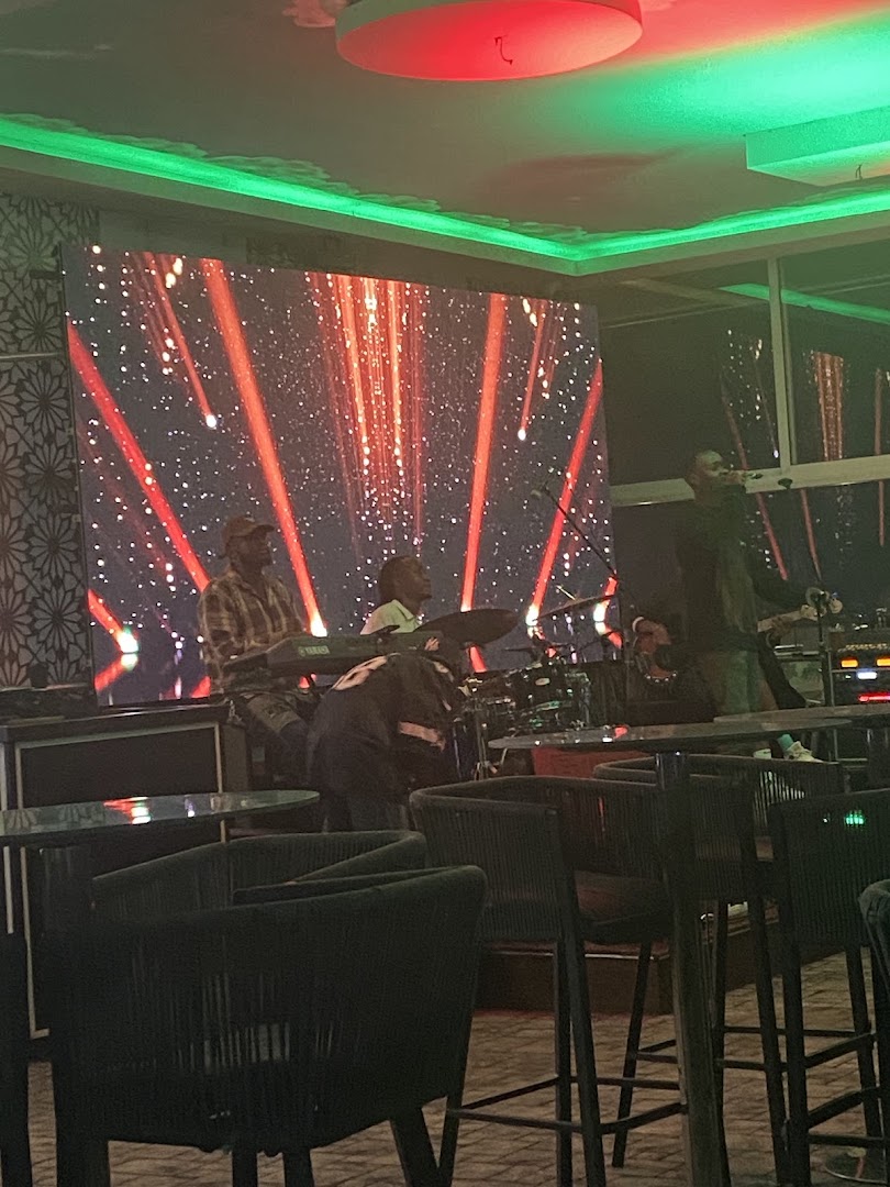 Crystal Lounge: live music venue atmosphere