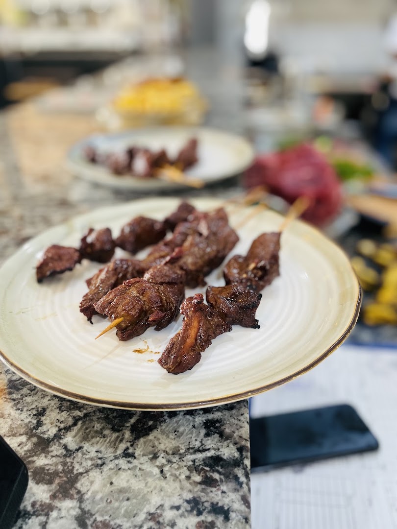 Silverbacks Café: appetizing photo of restaurant food