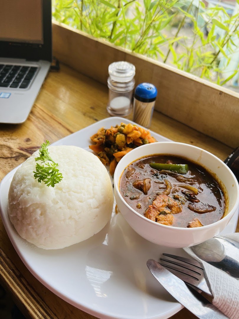 Heroes Coffee Rubavu: appetizing food photo in venue
