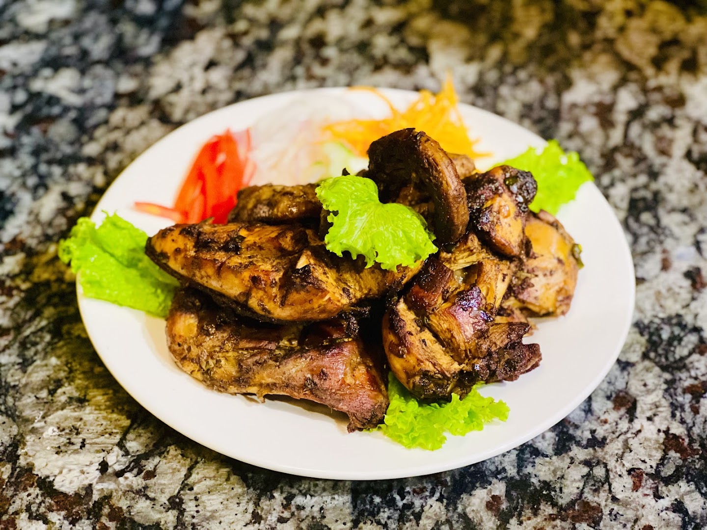 Heroes Coffee Rubavu: appetizing photo of prepared food