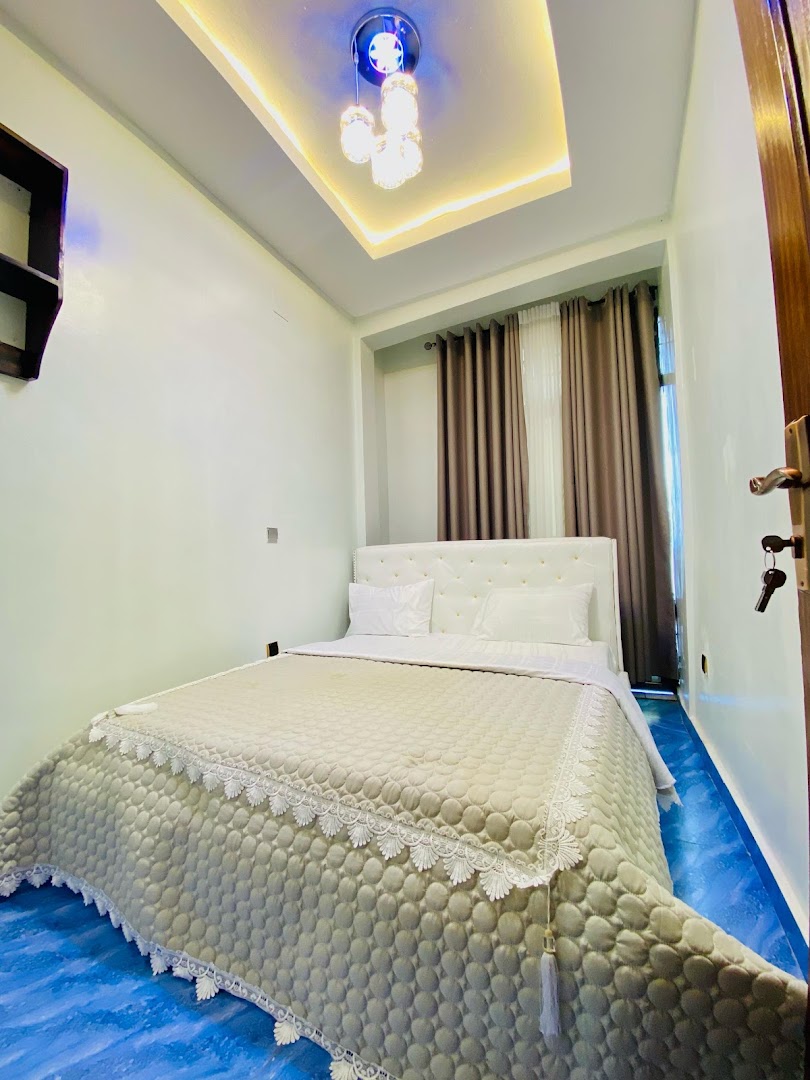 Ivy Resort: clear photo of hotel room
