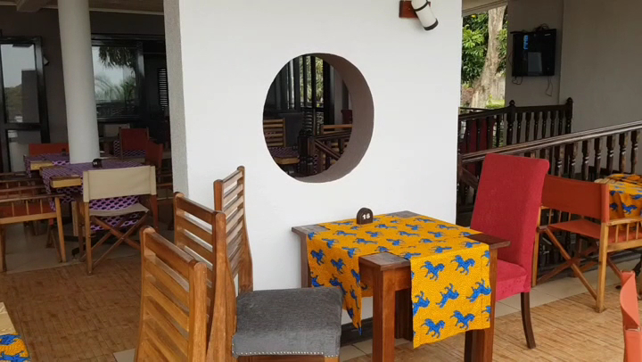Roxy Bar and Restaurant: clear shot of restaurant interior