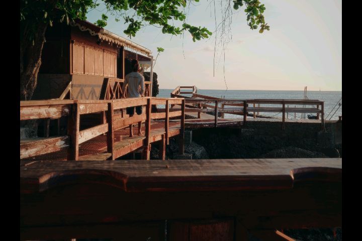Ti Manje Beach Grill & Bar: beautiful atmosphere and scenic view