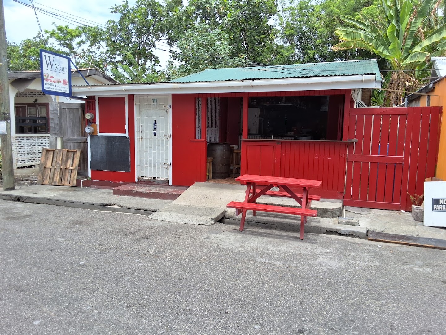Knock It Bar: clear exterior view of venue