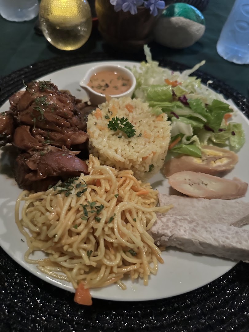 Roots 2: appetizing, clear photo of food